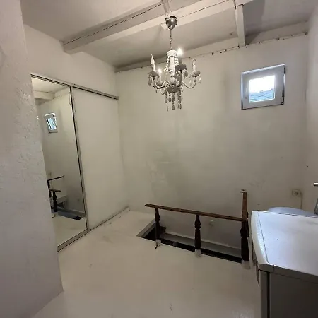 Bunina 37 Loft-1 *